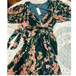 NOT AVAIL Baltic Born Emerald Green Velvet Maxi Dress Pink Cherry Blossom Size M